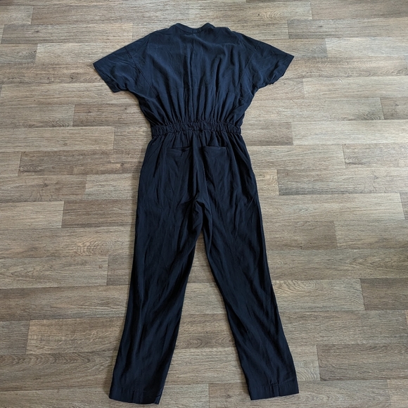 Lululemon Perfectly Poised Jumpsuit Black Button Henley Size 6 - Picture 10 of 10